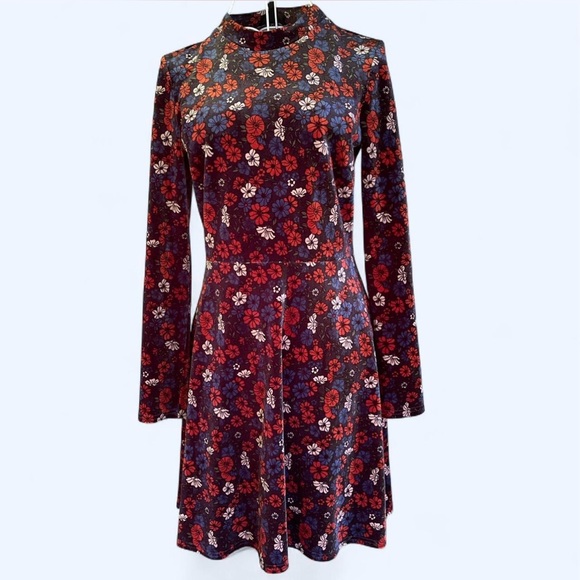 Topshop Floral Velvet Long Sleeve Dress - Picture 1 of 5